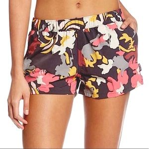 Patagonia Barely Baggies Shorts - Floral